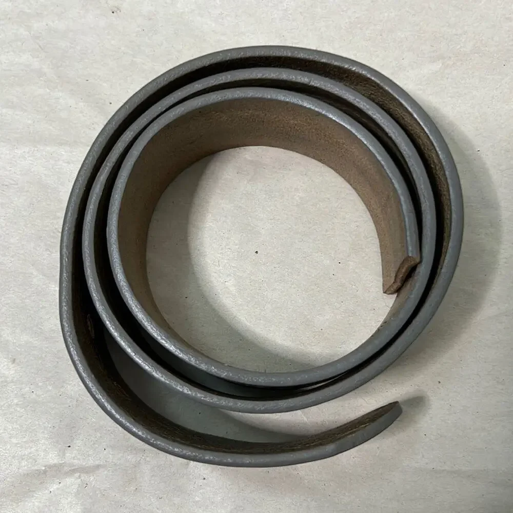 VERA PELLE ITALIAN LEATHER‎ BELT WITHOUT BUCKLE.
